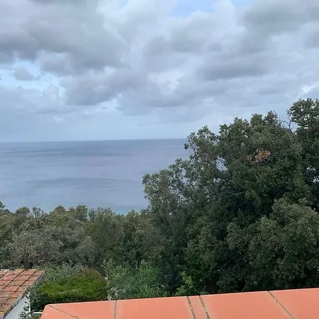 Casa Indipendente In Vista Mare
